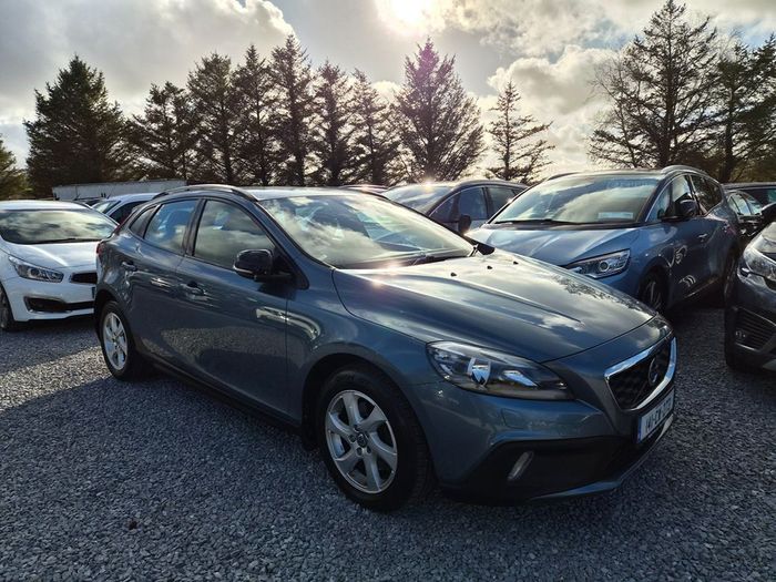 Volvo V40 2014