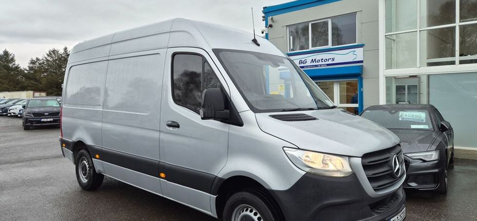 Mercedes-Benz Sprinter 2021