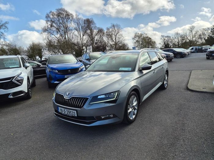 Skoda Superb 2019