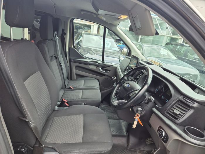 Ford Transit 2021