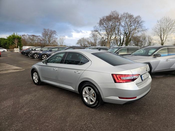 Skoda Superb 2019