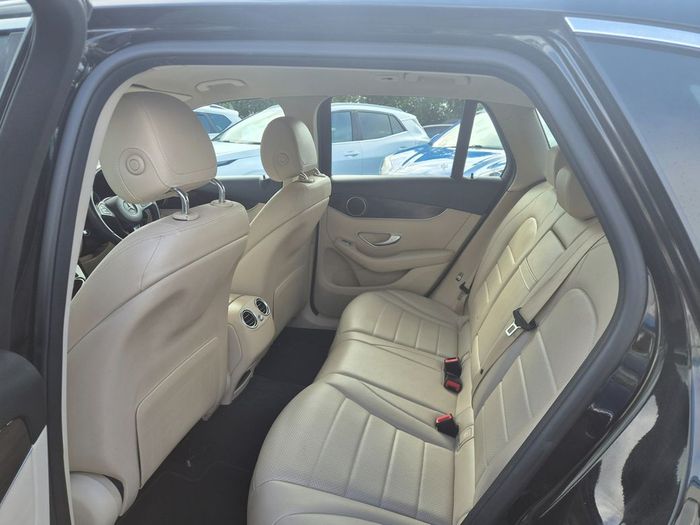 Mercedes-Benz GLC-Class 2018