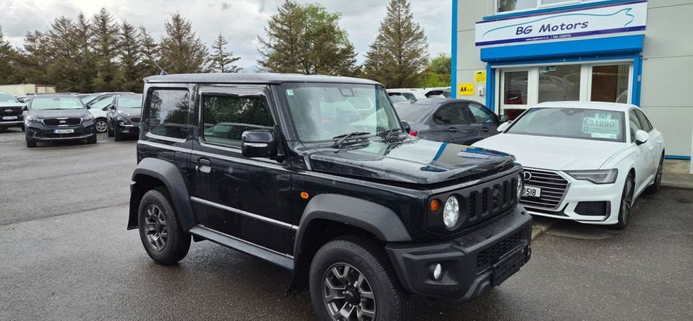 Suzuki Jimny 2025