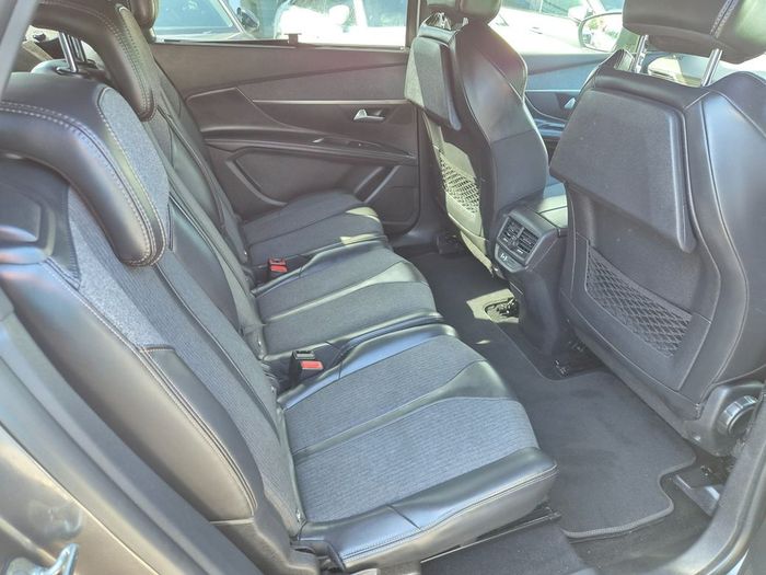 Peugeot 5008 2018