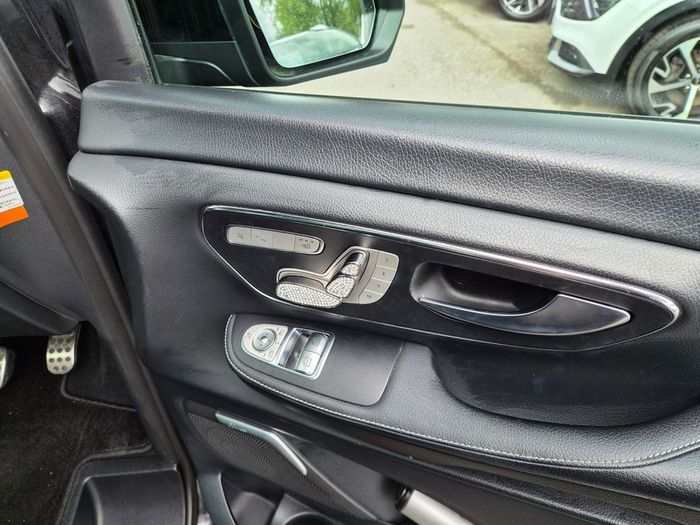 Mercedes-Benz V-Class 2017