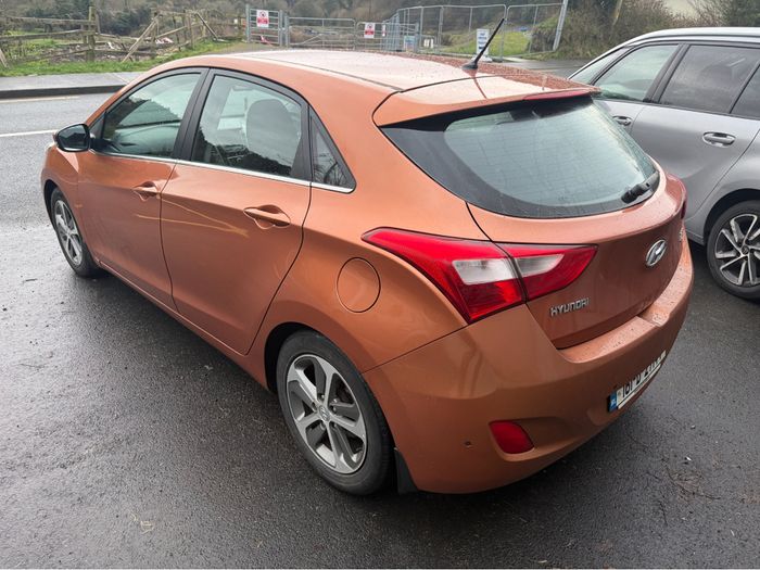 Hyundai i30 2016