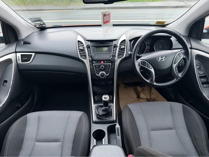 Hyundai i30 2016