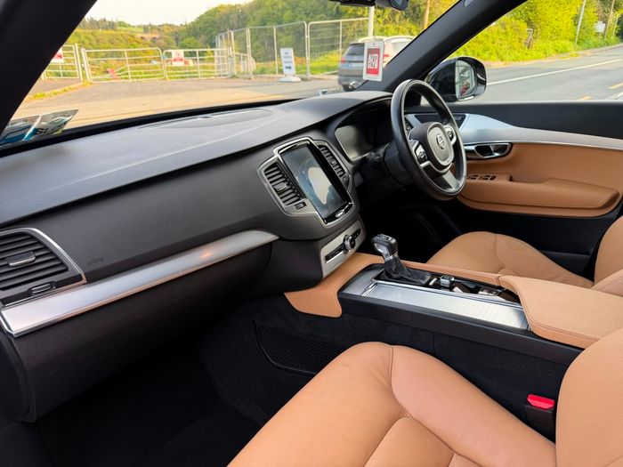 Volvo XC90 2019