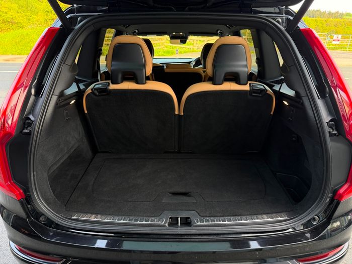 Volvo XC90 2019