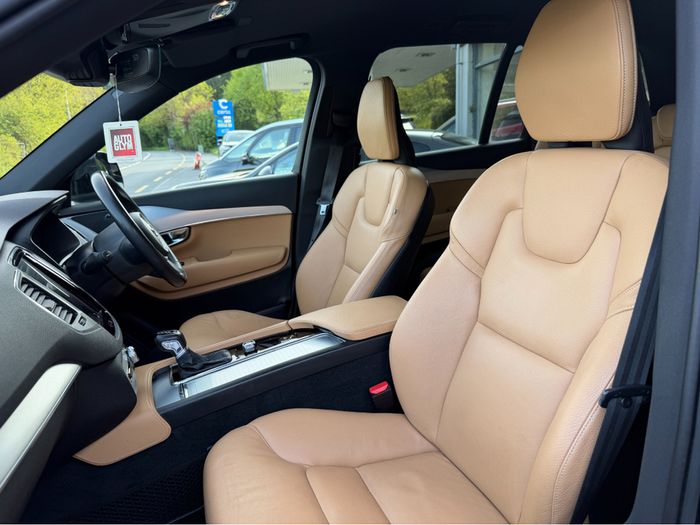 Volvo XC90 2019