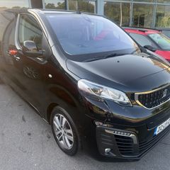 Peugeot Traveller 2021