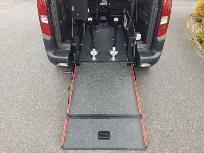 Peugeot Rifter 2023