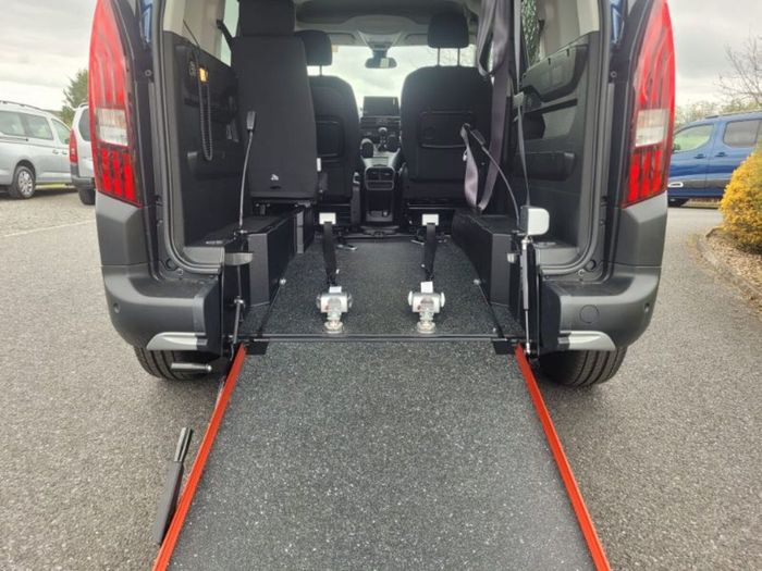 Peugeot Rifter 2023