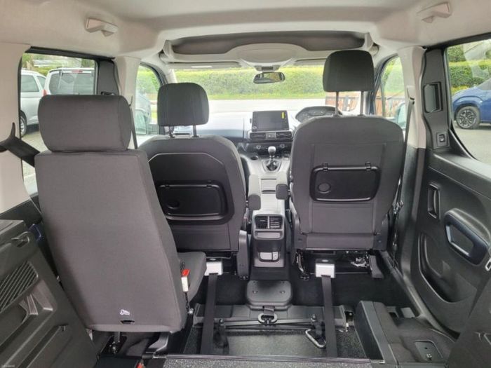 Peugeot Rifter 2023