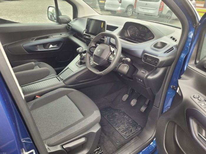 Peugeot Rifter 2023