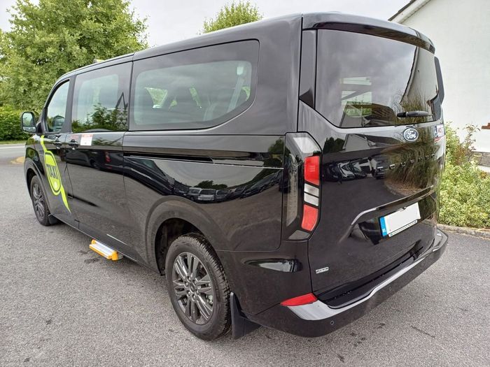 Ford Tourneo Custom 2026