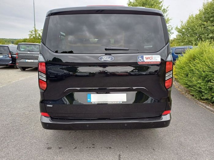 Ford Tourneo Custom 2026