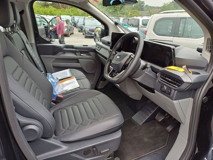 Ford Tourneo Custom 2026