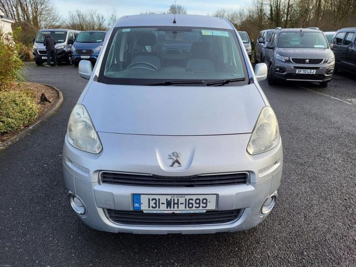 Peugeot Partner Tepee 2013