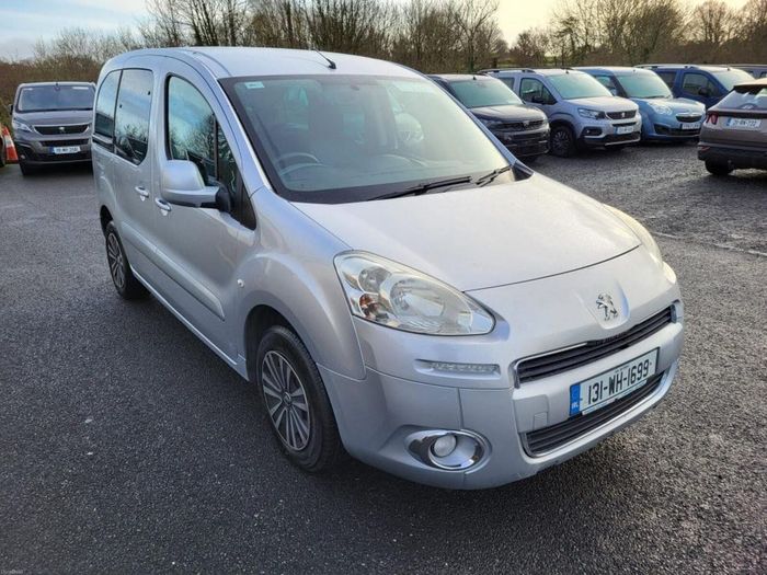 Peugeot Partner Tepee 2013