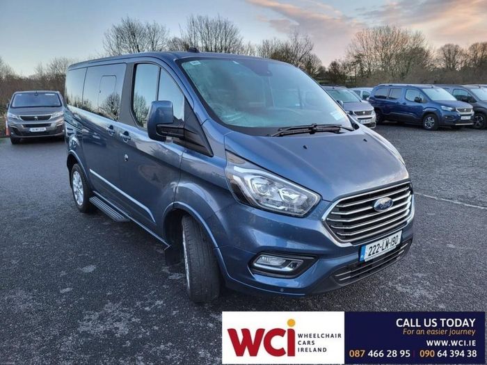 Ford Tourneo Custom 2022