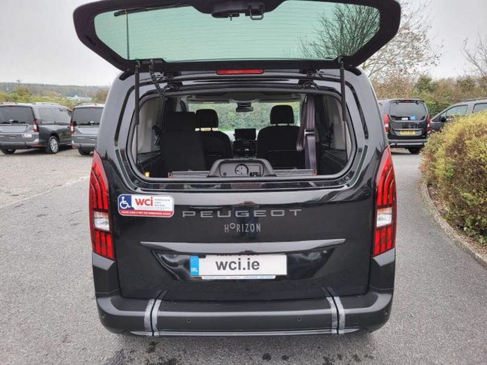 Peugeot Rifter 2025