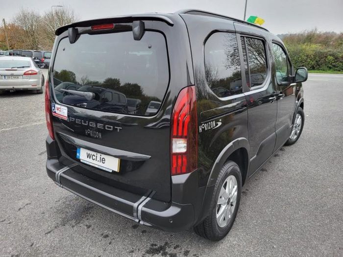 Peugeot Rifter 2025