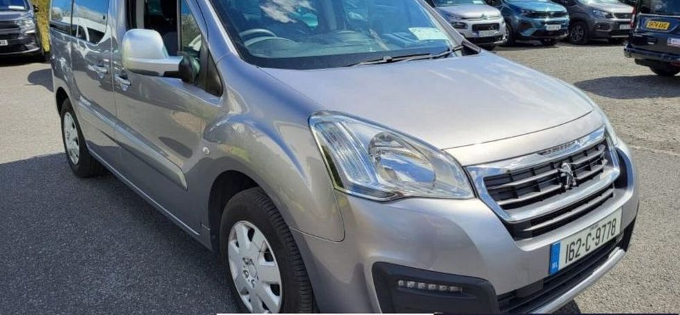 Peugeot Partner Tepee 2016