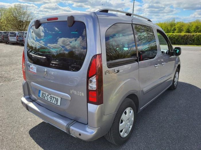 Peugeot Partner Tepee 2016