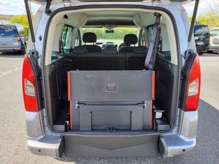 Peugeot Partner Tepee 2016
