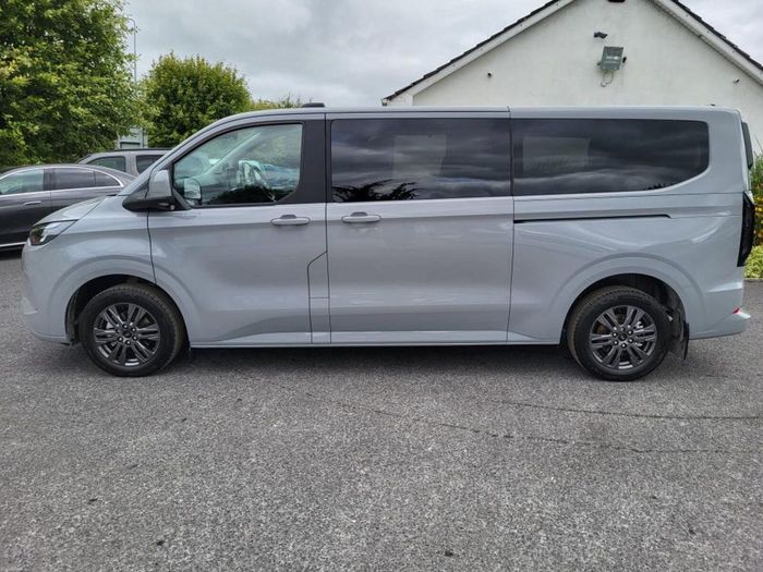 Ford Tourneo Custom 2026