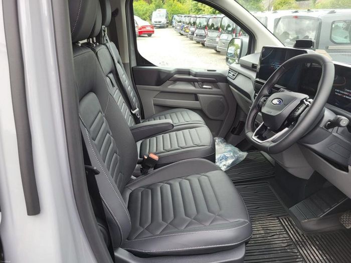 Ford Tourneo Custom 2026
