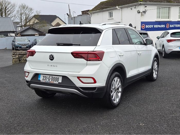 Volkswagen T-Roc 2023