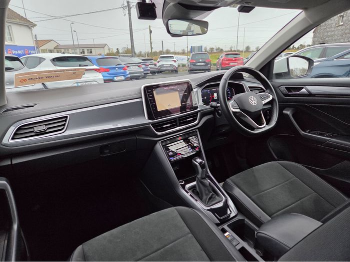 Volkswagen T-Roc 2023
