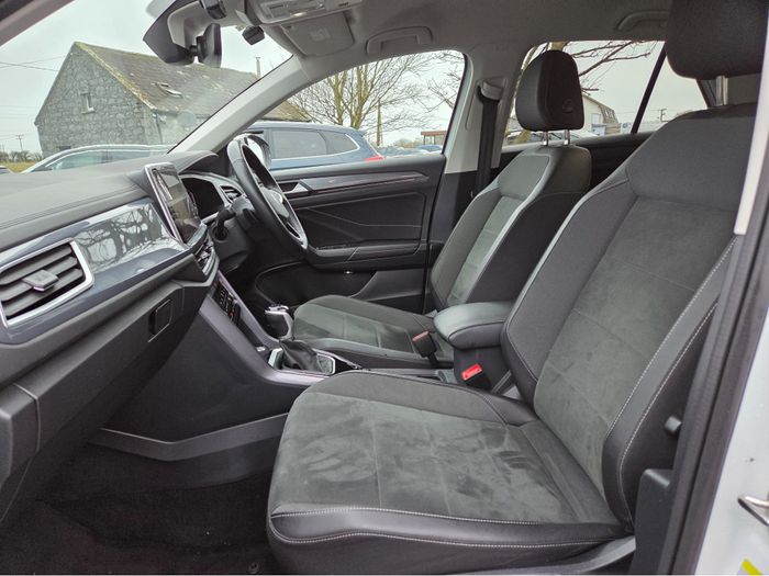 Volkswagen T-Roc 2023
