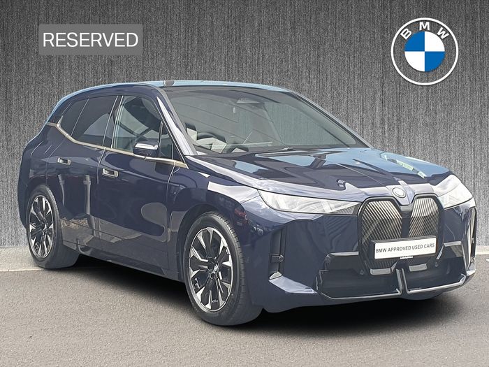 BMW IX 2025