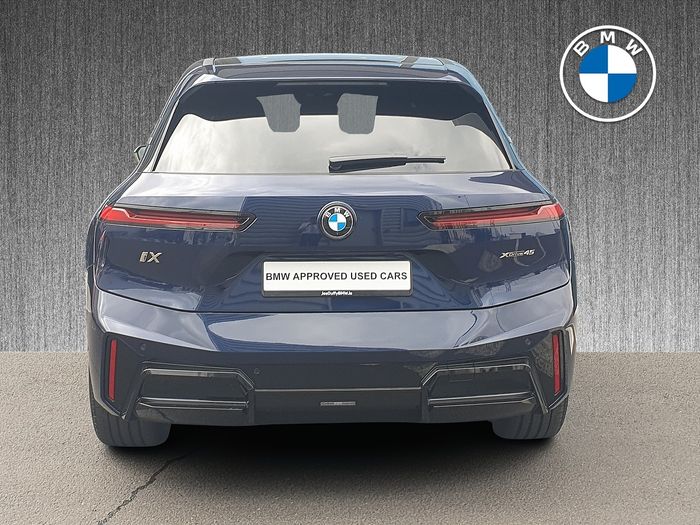 BMW IX 2025