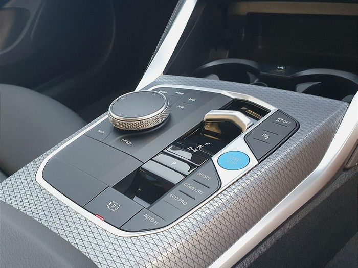 BMW i4 2026