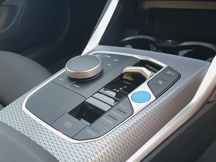 BMW i4 2026