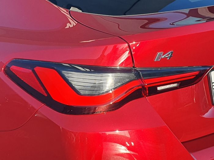 BMW i4 2026