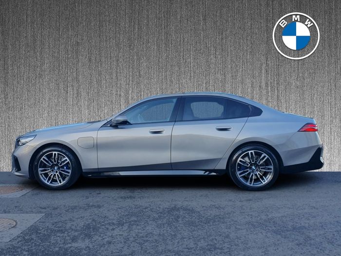 BMW 5 Series 2026