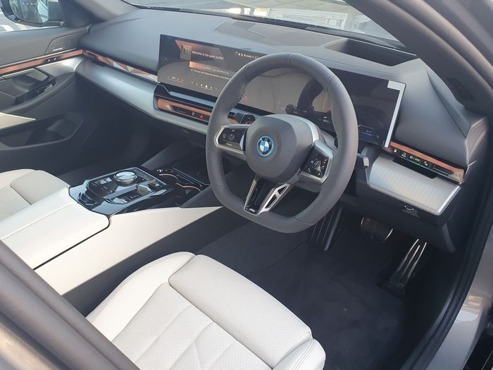 BMW 5 Series 2026