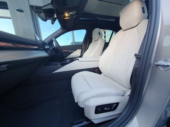 BMW 5 Series 2026