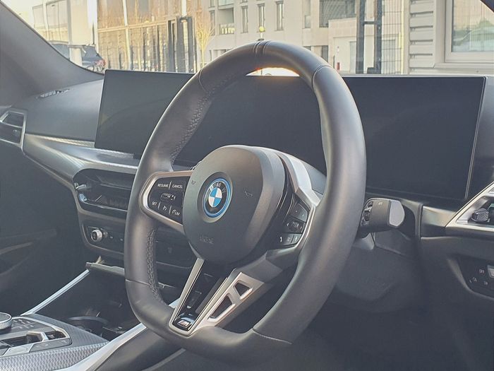 BMW 3 Series 2025