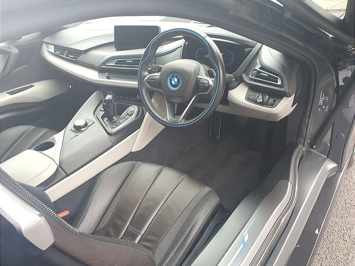 BMW i8 2020