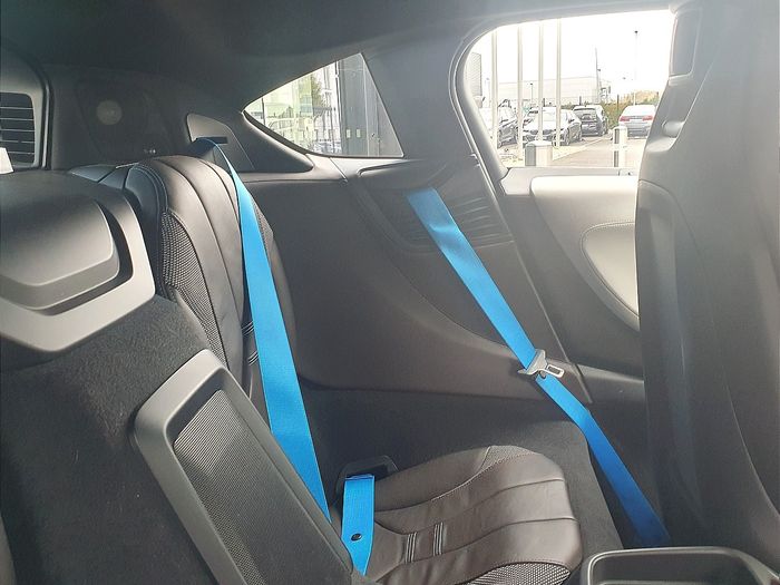 BMW i8 2020