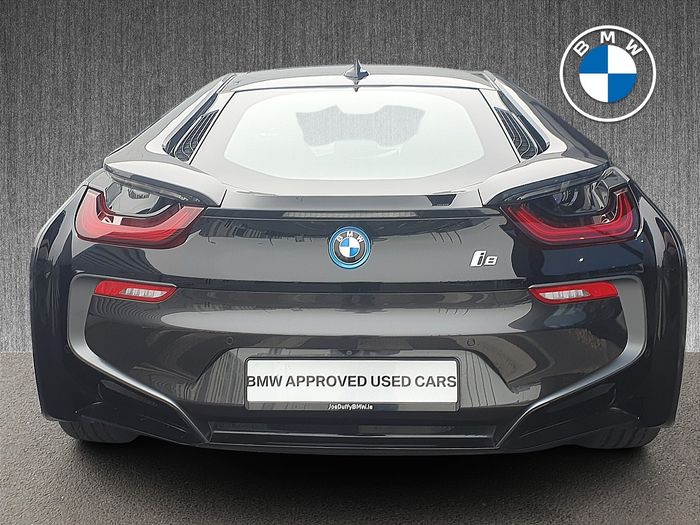 BMW i8 2020