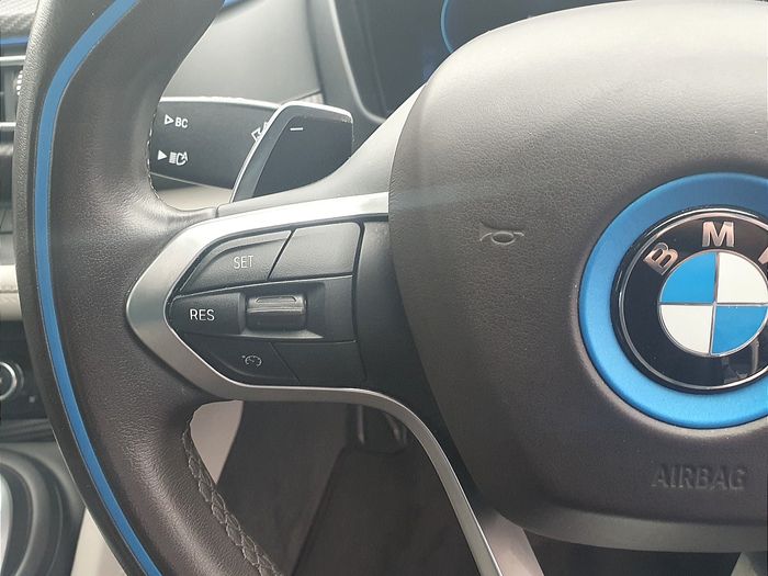 BMW i8 2020
