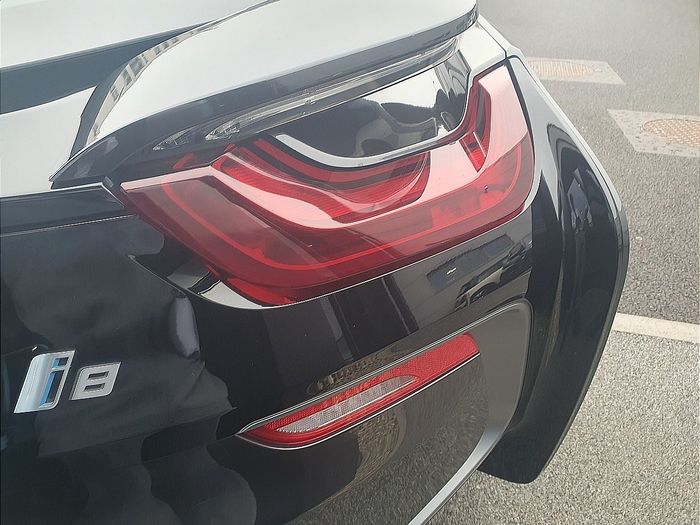 BMW i8 2020