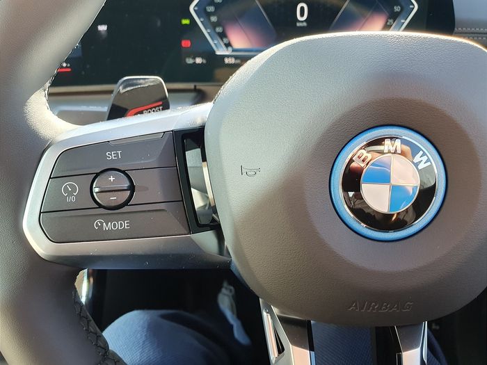 BMW iX1 2026